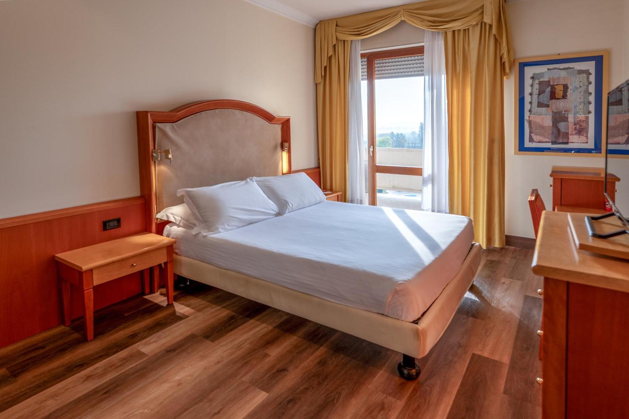 Galzignano Resort Terme & Golf - Hotel Sporting Galzignano Terme Bagian luar foto